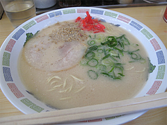 料理:博多ラーメン290円@博多ラーメンはかたや百年橋店