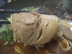 料理:醤油鶏豚骨てんきらーめんチャーシュー@麺や・てんき・平尾