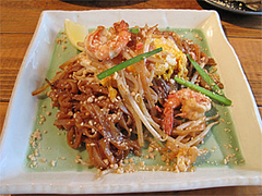 料理:パッタイ(タイ式焼きそば)750円@タイ屋台料理&ヌードル・オシャ