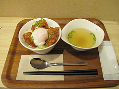 8ランチ:から揚げ丼ミニランチセット・スープ付き580円@唐揚げ・みつせ鶏本舗・新天町・天神