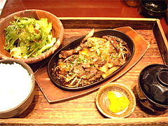 焼肉定食880円@泰元食堂・福岡市中央区赤坂