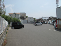 16駐車場@博多うどんセンター・中野屋総本店