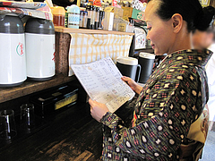 3店内:カウンター@屋台KENZO Cafe(ケンゾーカフェ)・きたなトラン