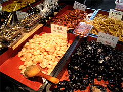 煮豆・おせち材料@年末の柳橋連合市場・福岡2010