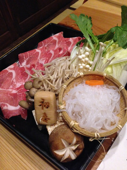 とびうめ豚すき鍋セット1,280円@初喜