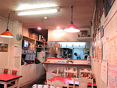 店内:テーブル席@中華・華山・大橋