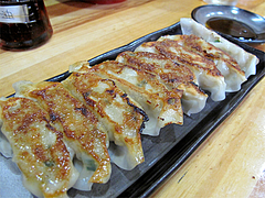 料理:餃子380円@一竜・川端商店街