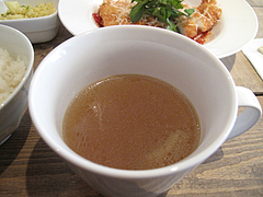 9ランチ:野菜入りスープ@カフェバー・ヒミツキッチン・清川