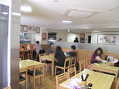 3店内:カウンター・テーブル席@にい好(ニイハオ)朋友・六本松