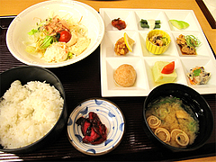 料理:限定30食レディースおばんざいランチ680円@京都銀ゆば・アパホテル福岡渡辺通