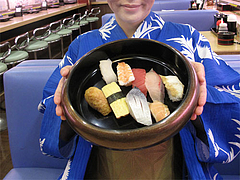 ランチ:500円鮨@回転寿司・博多玄海丸・野間