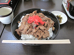 13ランチ:煮ブタめし大550円@ラーメン専門店・島系本店・野間店