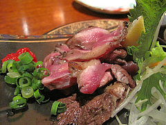 9料理:地鶏のたたき@からつ庵・奈良屋店・もつ鍋居酒屋