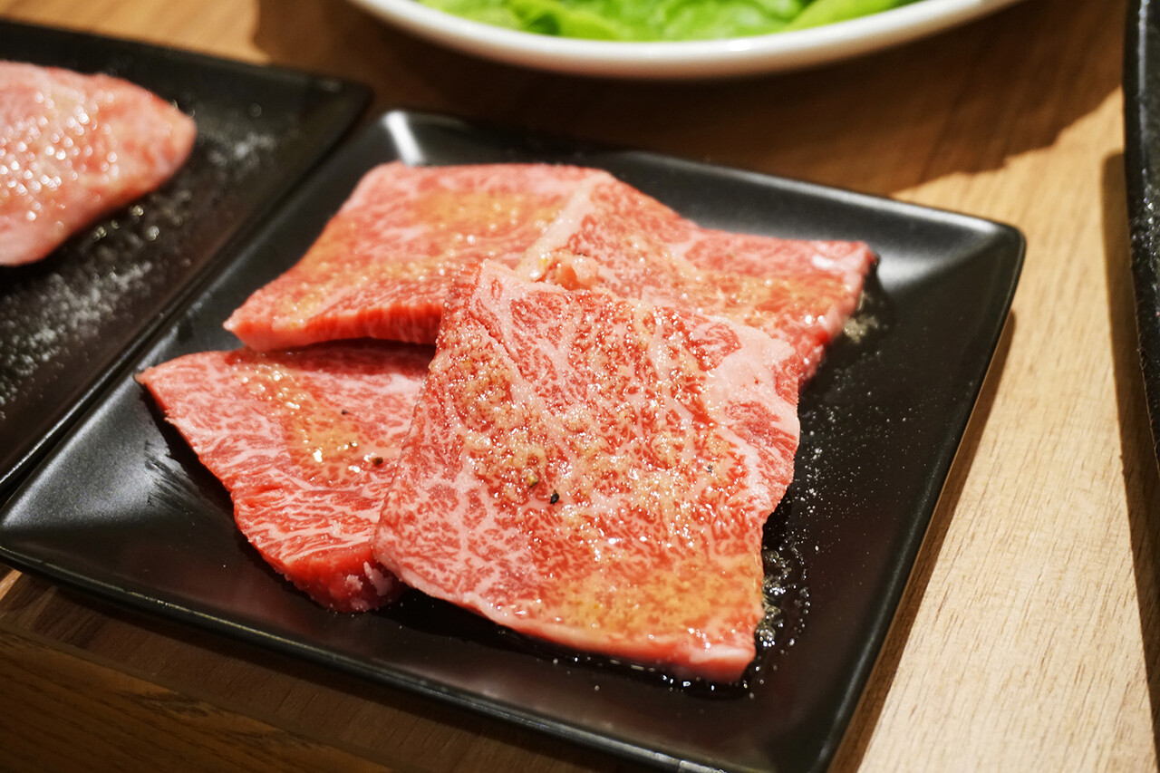 博多おんな節 福岡 中洲で新感覚の巻き巻き焼肉 和牛食べ放題 焼肉 巻次郎 博多おんな節 福岡 中洲で新感覚の巻き巻き焼肉 和牛食べ放題 焼肉 巻次郎