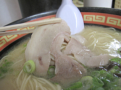12ランチ:ラーメンチャーシュー@博多長浜ラーメン・ももち家・藤崎
