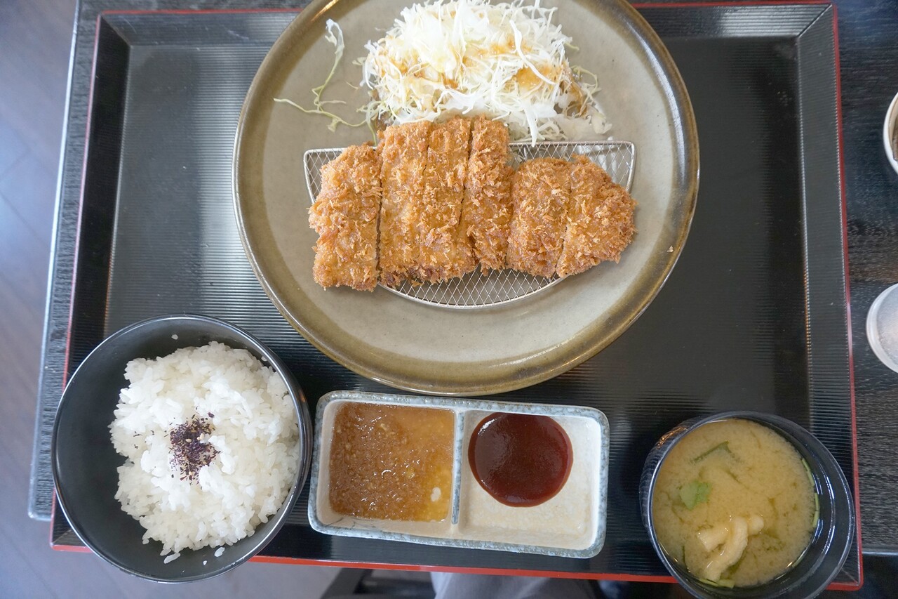 博多おんな節 福岡 分厚いトンカツ弁当 ワンコイン唐揚げ弁当 とんかつ きんのつる 橋本店 博多おんな節 福岡 分厚いトンカツ弁当 ワンコイン唐揚げ弁当 とんかつ きんのつる 橋本店