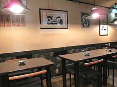 4店内:テーブル席@居酒屋・酒菜の店みき・大橋