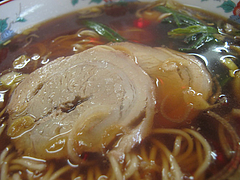 12ランチ:ラーメンのチャーシュー@中華・餃子李・薬院