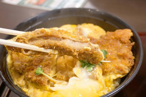 かつ丼3