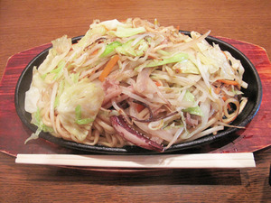 14焼チャンポン680円@英々食堂