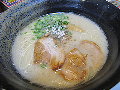 料理:ラーメン480円@ラーメンの店ふーとん(胡同)・春吉