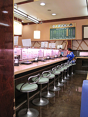 店内:カウンター席@回転寿