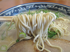 10ランチ:ラーメン麺@博多ラーメン・げんこつ