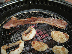 料理:焼く・醤ダレ壷カルビ590円@牛角・東比恵店