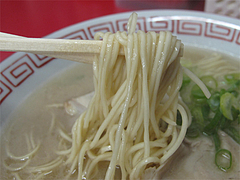 料理:ラーメンのカタ麺@長浜大将・長浜ラーメン街