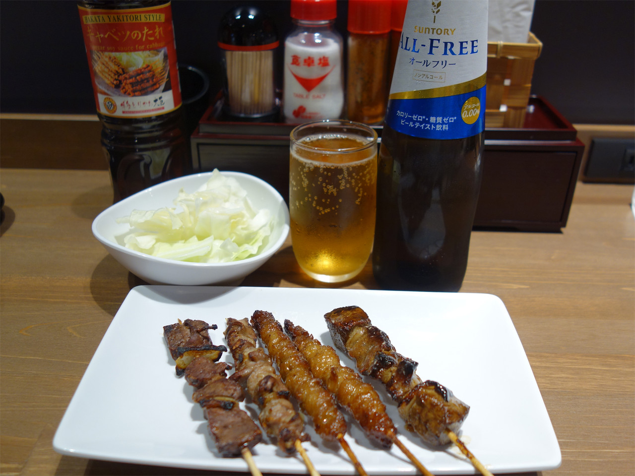 博多おんな節 福岡 昼飲みもできる 西新プラリバで焼鳥丼 豚足ランチ 博多とりかわ大臣プラス