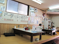 店内:小上がり@博多ラーメンしばらく平和台店