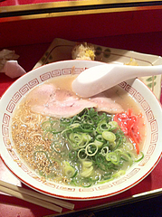 10料理:ラーメン@博多っ子純情屋台・喜柳