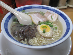 6ラーメン450円@ラーメン九州