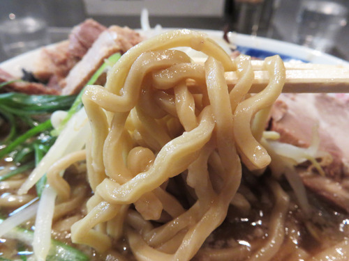 7福岡限定らーめん麺