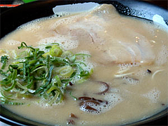 らーめん530円@らーめん雷蔵・博多区諸岡