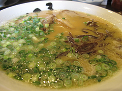 4ランチ:豚骨ラーメン500円@博多ラーメン123・春日