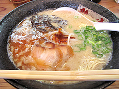 料理:ラーメン・こく味650円@ラーメン龍の家・春日下白水店