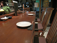 2店内:カウンター席@いきさん牧場・ぶたの王様・大手門