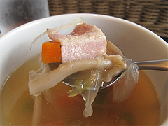 ランチ:オムライスのスープ@ドッグカフェレストラン・ワンパーク大濠店