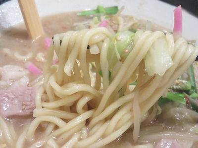 10博多もつちゃんぽん麺