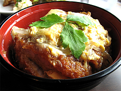 ランチ:極うま!カツ丼@ドッグカフェレストラン・ワンパーク大濠店
