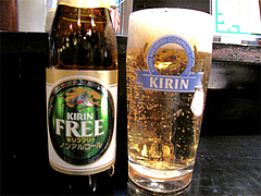 料理:生ビール500円とノンアルコールビール450円@牛もつ鍋なの川・福岡市中央区那の川