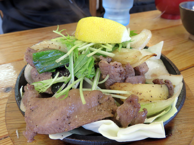 博多おんな節 福岡 元気な接客とコスパが素晴らしいお肉食堂 青空食堂 博多おんな節 福岡 元気な接客とコスパが素晴らしいお肉食堂 青空食堂