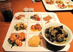 料理:2回目ブッフェ@スロープラスケー(SLOW+K)・中洲ゲイツ