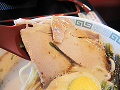 16ランチ:桂花ラーメンチャーシュー2枚@熊本ラーメン館・味千拉麺×桂花拉麺・半道橋店