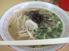 料理:戦後の味ラーメン450円@長浜ラーメン量亭