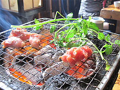 料理:地鶏炭焼を育てる@地鶏炭火焼・佐土野家・湯布院(由布院)