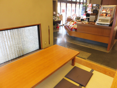 5店内小上がり