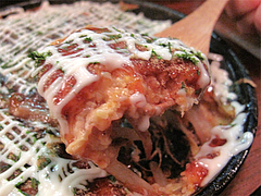 料理:山芋鉄板焼きアップ@やきとり処・博多こっこ家・春吉