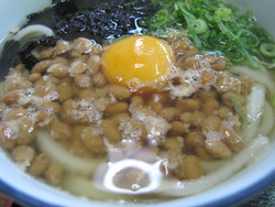 12納豆うどんがん見@長州うどん
